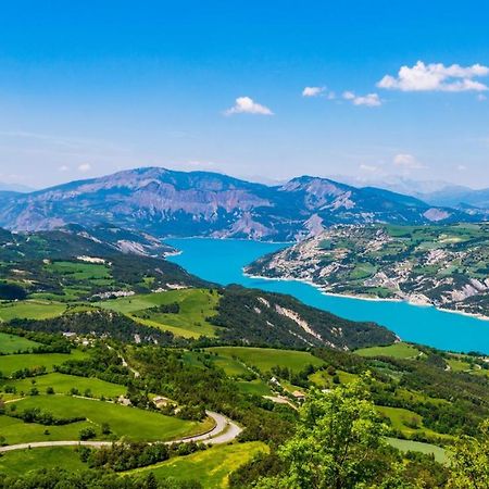 Bas De Villa, 2 Terrasses, Piscine, Spa, Sauna... Neffes Екстериор снимка