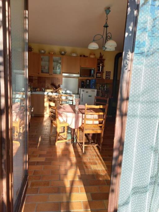 Bas De Villa, 2 Terrasses, Piscine, Spa, Sauna... Neffes Екстериор снимка